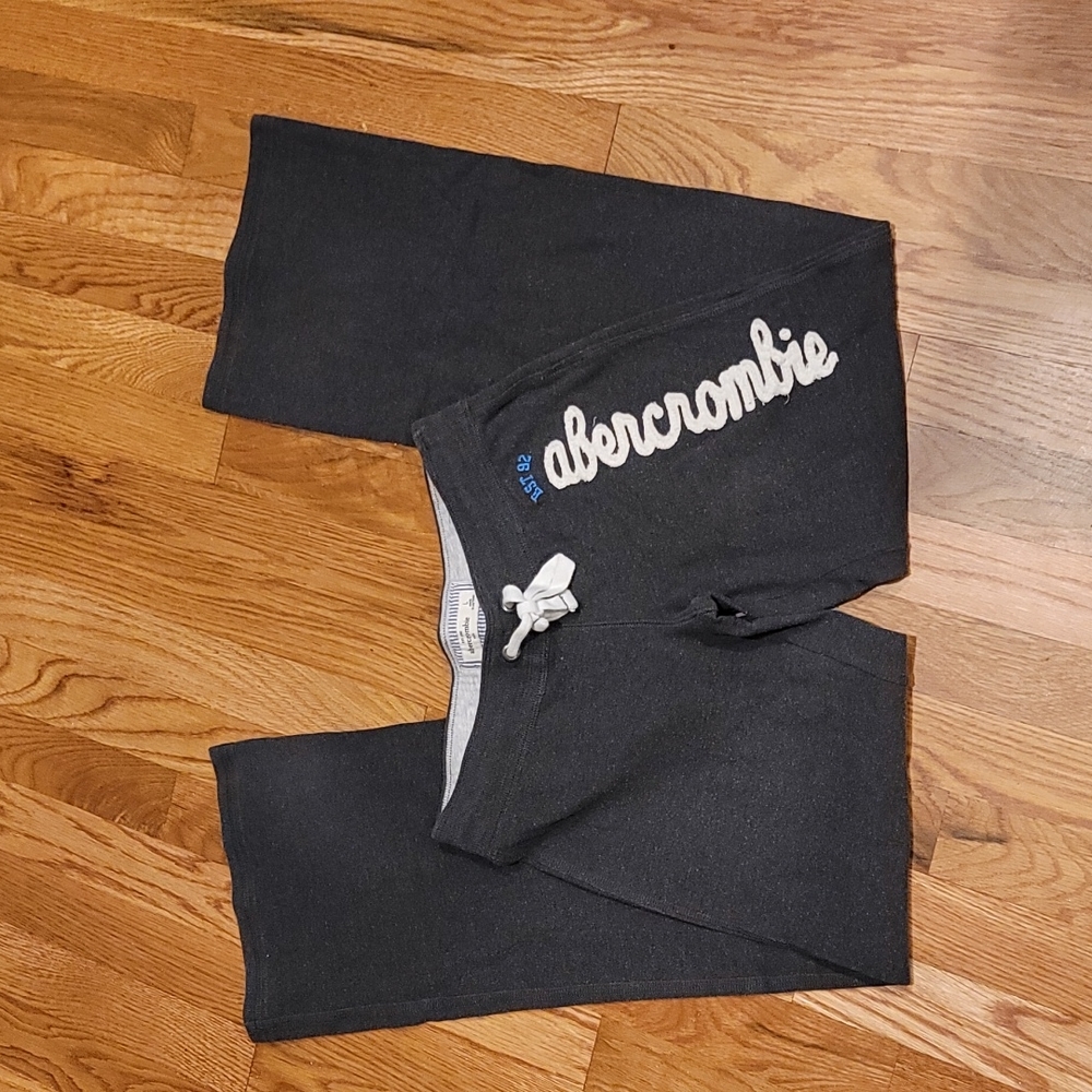 Joggers - Picture 2 of 2